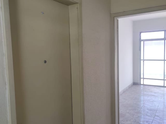 Apartamento 2 quartos e 1 banheiro, à venda, no bairro Campo Grande em Rio de Janeiro