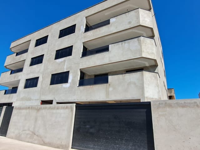 Apartamento 3 quartos e 1 banheiro, à venda, no bairro Village Rio das Ostras em Rio das Ostras