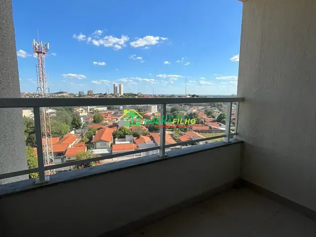 Apartamento 2 quartos e 1 banheiro, para alugar, no bairro Cristo Rei em Teresina