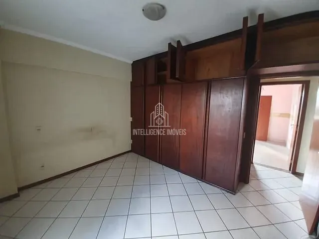 Apartamento 3 quartos e 3 banheiros, à venda, no bairro Araés em Cuiabá