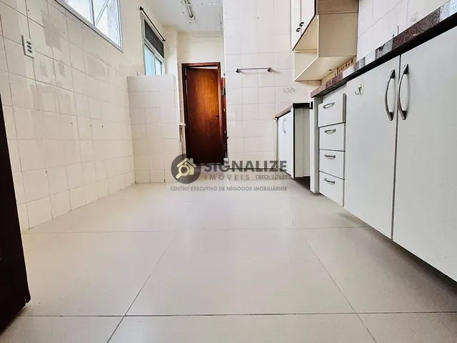 Apartamento com 159m² 3 quartos e 2 banheiros, à venda, no bairro Centro em Cabo Frio