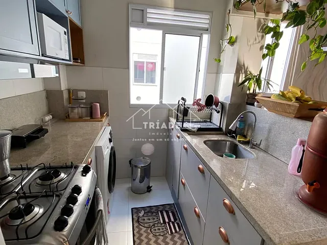 Apartamento com 47m² 2 quartos e 1 banheiro, à venda, no bairro Tindiquera em Araucária