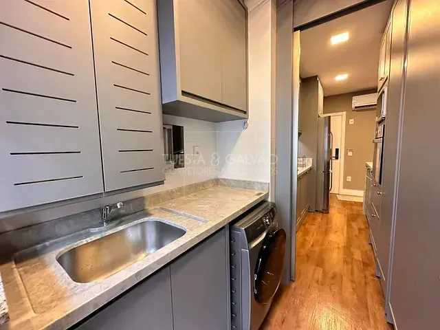 Apartamento com 82m² 3 quartos e 2 banheiros, à venda, no bairro Nações em Balneário Camboriú