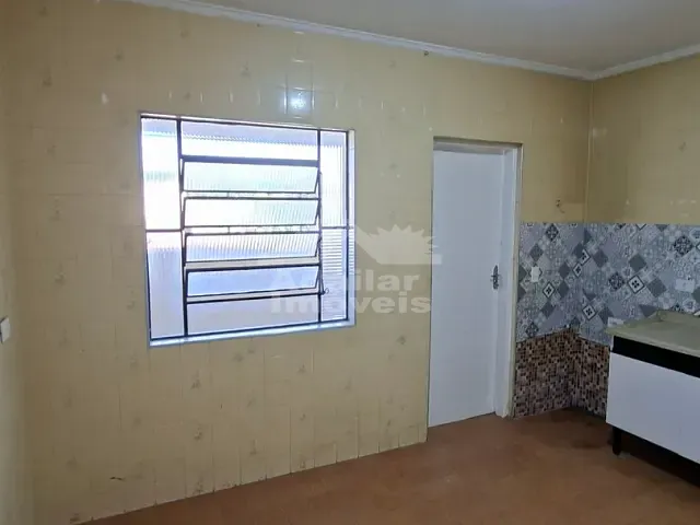 Apartamento 2 quartos e 1 banheiro, para alugar, no bairro Taboão em Diadema