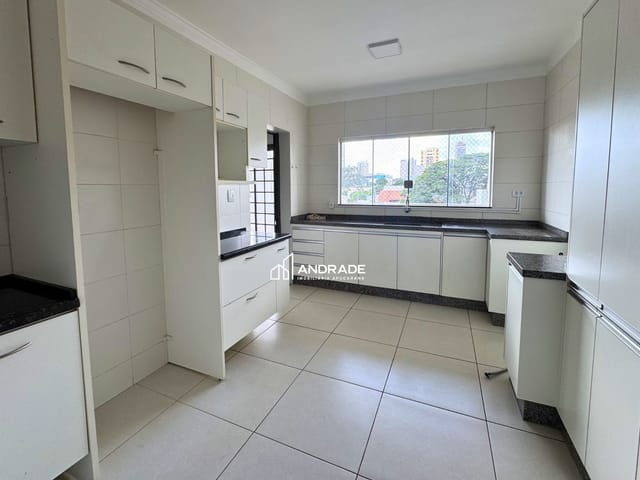 Apartamento 3 quartos e 1 banheiro, para alugar, no bairro Vila Vitória em Apucarana