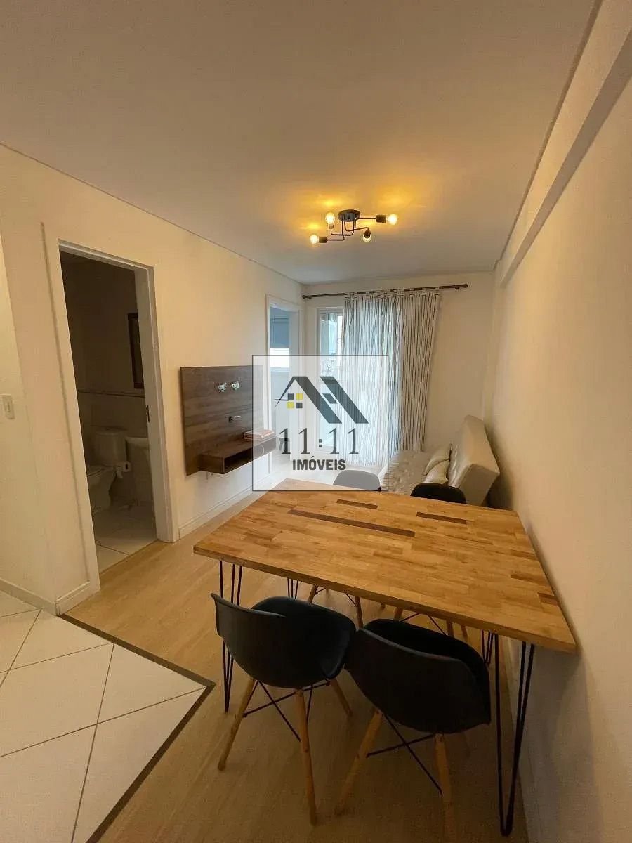 Apartamento à venda com 1 quarto, 34m² - Foto 2