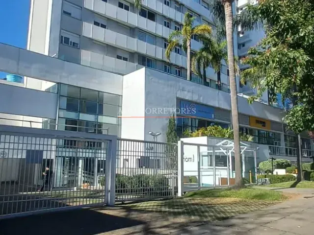 Apartamento com 123m² 3 quartos e 2 banheiros, à venda, no bairro Passo da Areia em Porto Alegre