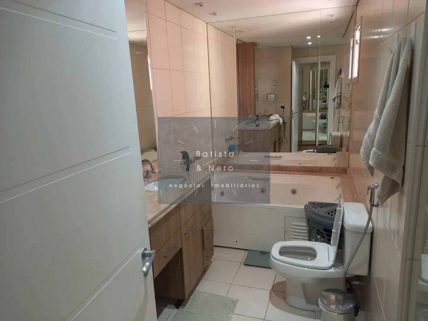 Apartamento, 3 quartos, 246 m² - Foto 25