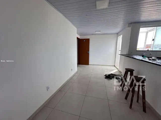Apartamento com 60m² 2 quartos e 1 banheiro, para alugar, no bairro Jardim Flamboyant em Cabo Frio