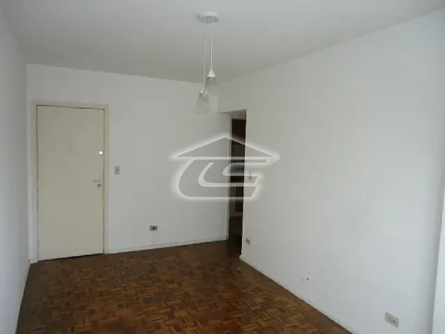 Apartamento 2 quartos e 1 banheiro, à venda, no bairro Parque São Jorge em São Paulo