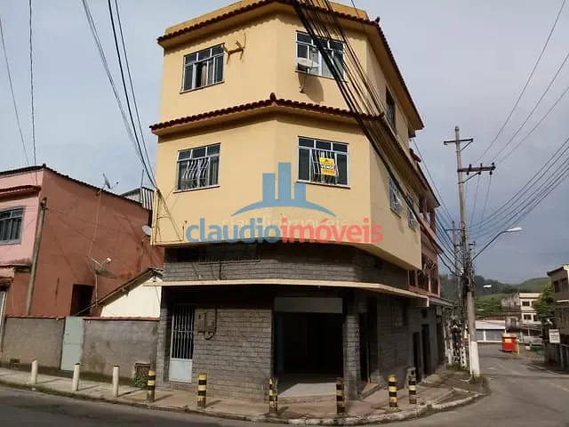 Apartamento 2 quartos e 2 banheiros, à venda, no bairro Vista Alegre em Barra Mansa