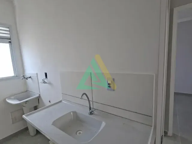 Apartamento 2 quartos e 1 banheiro, à venda ou para alugar, no bairro Jardim Scomparim em Mogi Mirim