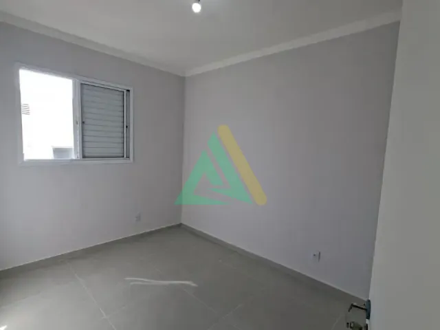 Apartamento 2 quartos e 1 banheiro, à venda ou para alugar, no bairro Jardim Scomparim em Mogi Mirim