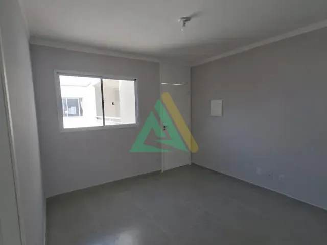 Apartamento 2 quartos e 1 banheiro, à venda ou para alugar, no bairro Jardim Scomparim em Mogi Mirim