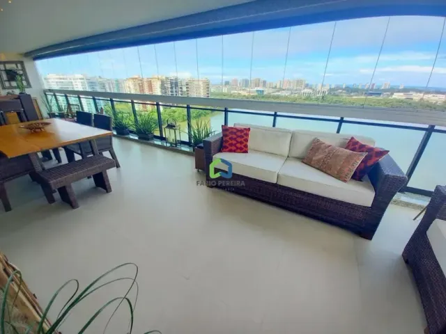 Apartamento com 338m² 4 quartos e 6 banheiros, à venda, no bairro Barra da Tijuca em Rio de Janeiro