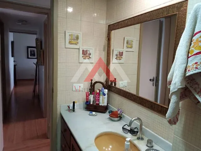 Apartamento com 800m² 2 quartos e 1 banheiro, à venda, no bairro Ingá em Niterói