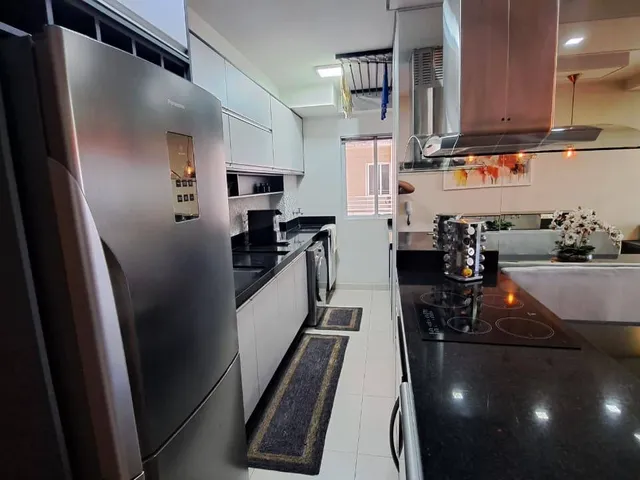 Apartamento 2 quartos e 1 banheiro, à venda, no bairro Vila Marumby em Maringá