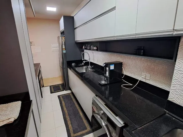 Apartamento 2 quartos e 1 banheiro, à venda, no bairro Vila Marumby em Maringá