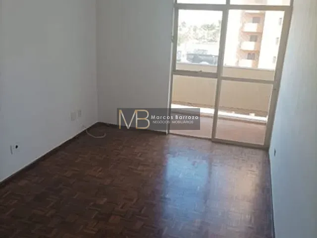 Apartamento 1 quarto e 1 banheiro, à venda, no bairro Centro em Londrina