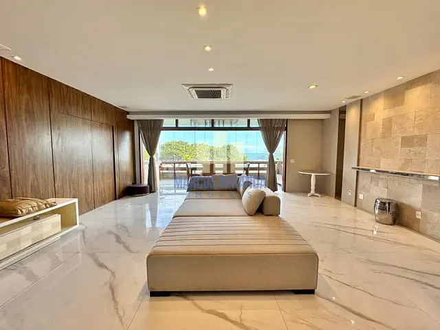 Apartamento com 250m² 3 quartos e 5 banheiros, à venda, no bairro Barra da Tijuca em Rio de Janeiro