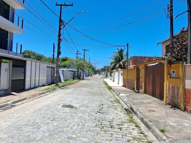 Apartamento 2 quartos e 1 banheiro, à venda, no bairro Costazul em Rio das Ostras