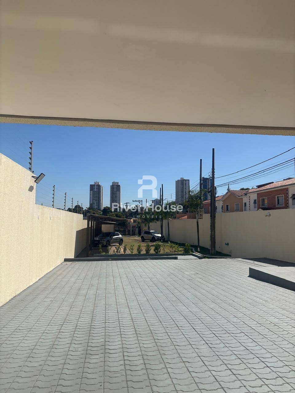 Apartamento para alugar com 3 quartos, 120m² - Foto 17