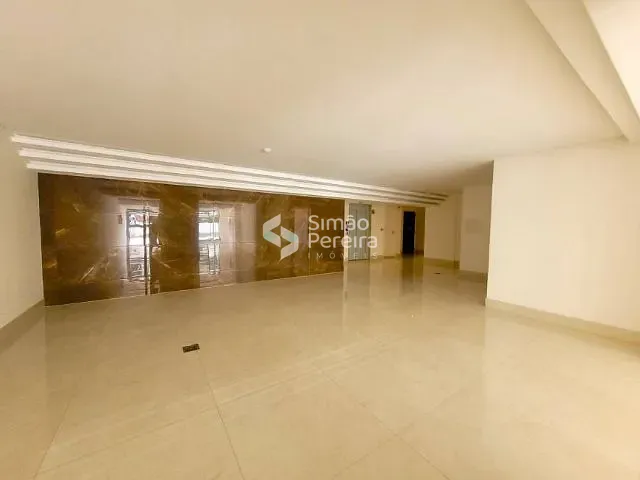 Apartamento com 170m² 4 quartos e 4 banheiros, à venda, no bairro Granbery em Juiz de Fora