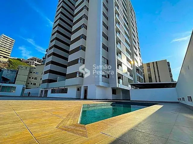 Apartamento com 170m² 4 quartos e 4 banheiros, à venda, no bairro Granbery em Juiz de Fora