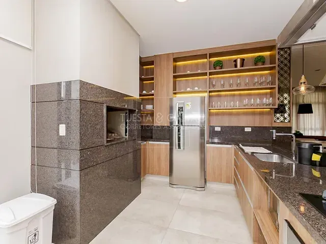 Apartamento com 104m² 3 quartos e 1 banheiro, à venda, no bairro Vila Izabel em Curitiba