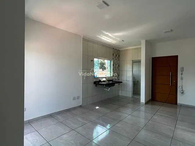 Apartamento 2 quartos e 2 banheiros, para alugar, no bairro Jardim do Trevo em Atibaia