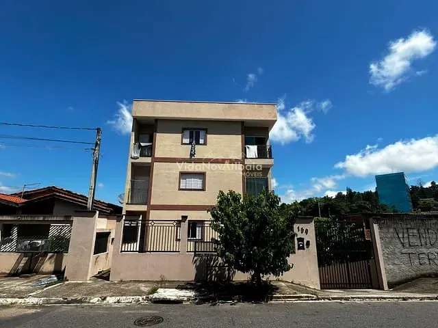 Apartamento 2 quartos e 2 banheiros, para alugar, no bairro Jardim do Trevo em Atibaia