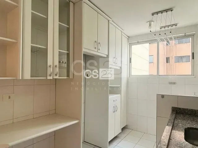 Apartamento com 110m² 2 quartos e 2 banheiros, à venda, no bairro Centro em Londrina