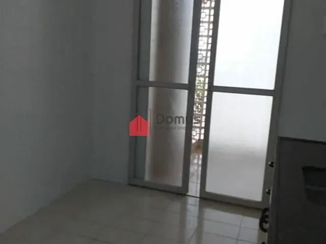 Apartamento à venda, no bairro Vila Bourghese em Pindamonhangaba