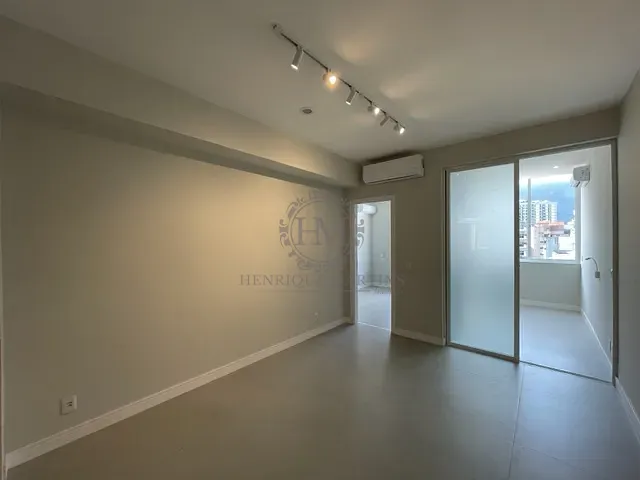 Apartamento com 54m² 2 quartos e 2 banheiros, à venda, no bairro Leblon em Rio de Janeiro