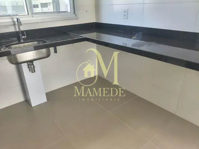Apartamento 3 quartos e 5 banheiros, à venda, no bairro Batista Campos em Belém