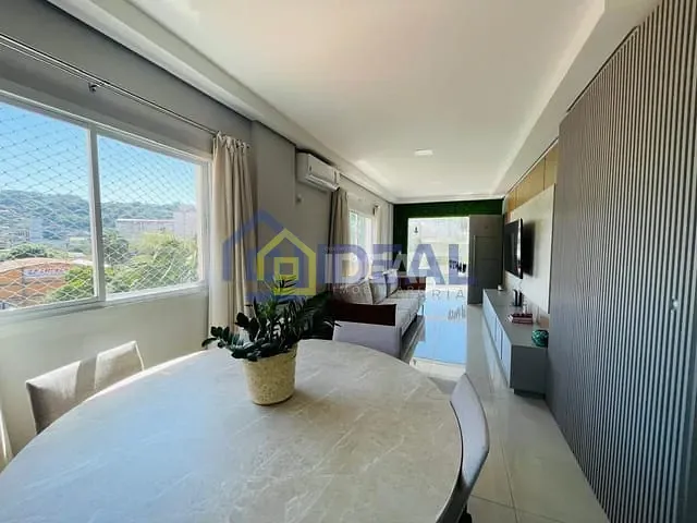 Apartamento 3 quartos e 2 banheiros, à venda, no bairro Centro em Concórdia