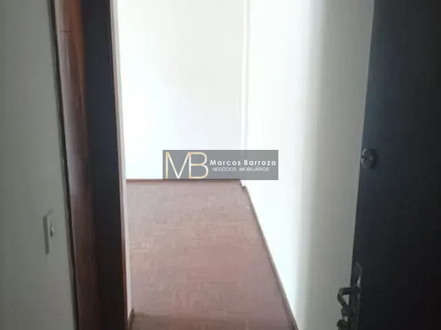 Apartamento 2 quartos e 1 banheiro, à venda, no bairro Centro em Londrina