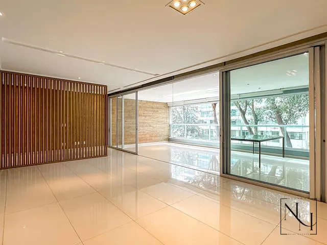 Apartamento com 222m² 3 quartos e 5 banheiros, à venda, no bairro Campo Belo em São Paulo