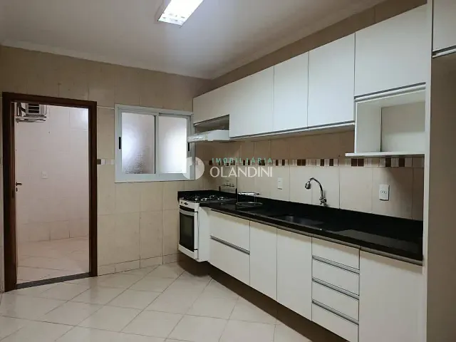 Apartamento com 115m² 3 quartos e 2 banheiros, à venda, no bairro Jardim Resek em Artur Nogueira