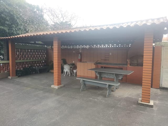 Apartamento 3 quartos e 1 banheiro, à venda, no bairro Campo Grande em Rio de Janeiro