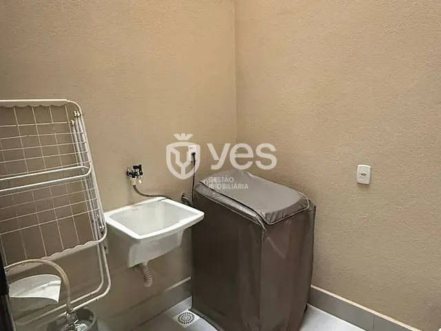 Apartamento 2 quartos e 2 banheiros, à venda, no bairro Guilhermina Vieira Chaer em Araxá
