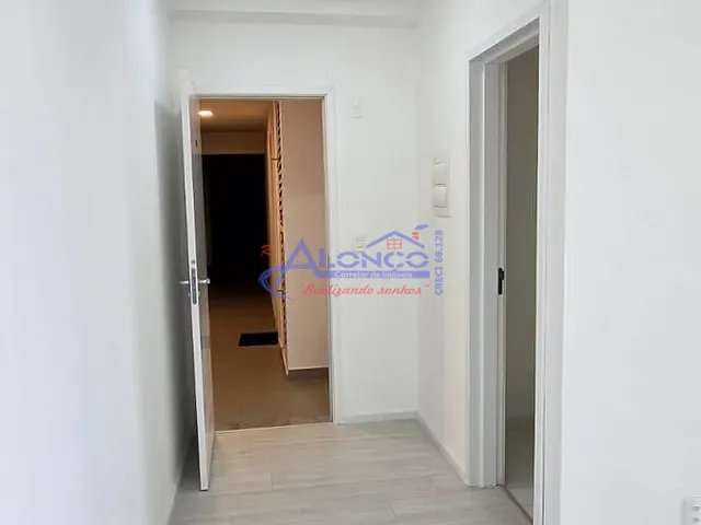 Apartamento com 64m² 2 quartos e 1 banheiro, para alugar, no bairro Loteamento Villa Branca em Jacareí