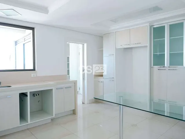 Apartamento com 462m² 4 quartos e 4 banheiros, à venda, no bairro Bela Suiça em Londrina
