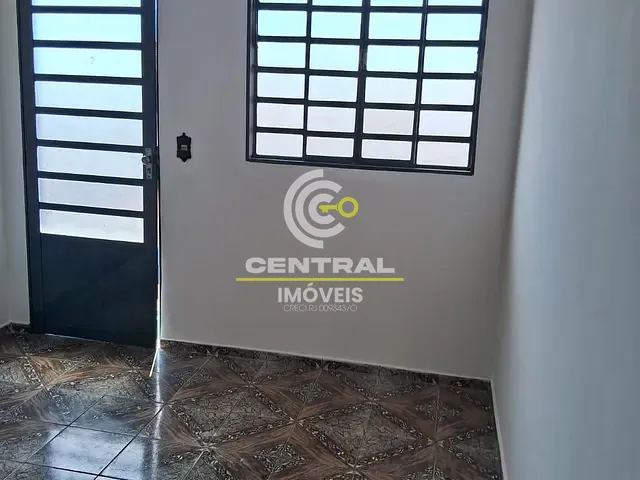 Apartamento 2 quartos e 1 banheiro, à venda, no bairro Venda das Pedras em Itaboraí