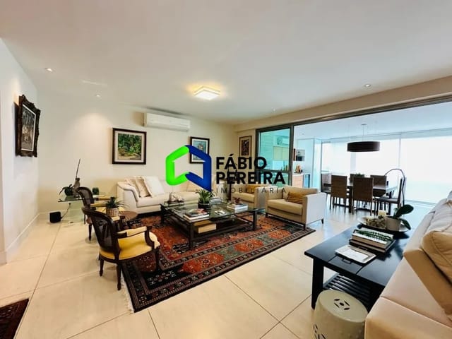 Apartamento com 315m² 4 quartos e 6 banheiros, à venda, no bairro Barra da Tijuca em Rio de Janeiro