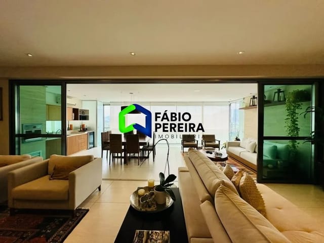 Apartamento com 315m² 4 quartos e 6 banheiros, à venda, no bairro Barra da Tijuca em Rio de Janeiro