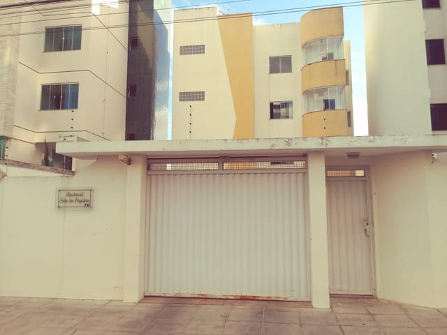 Foto do Apartamento - Apartamento 3/4 + 02 vagas  para locação no Bairro  Candeias, próximo da Fainor em  Vitória da Conquista, BA | Locar Imóvel