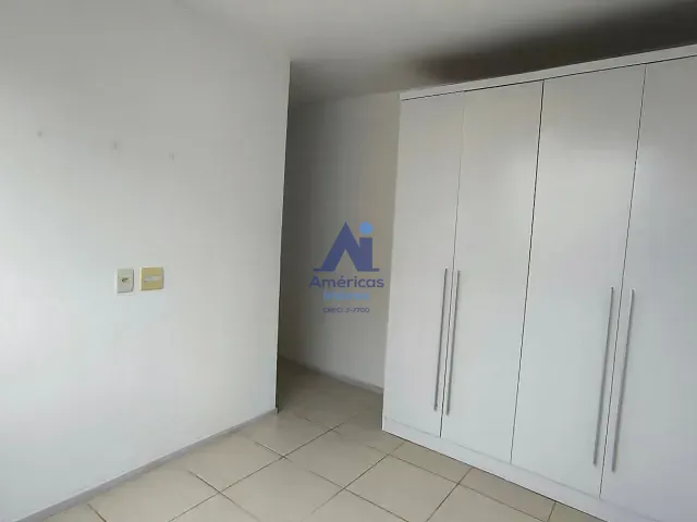 Apartamento com 53m² 2 quartos e 2 banheiros, para alugar, no bairro Jacarepaguá em Rio de Janeiro