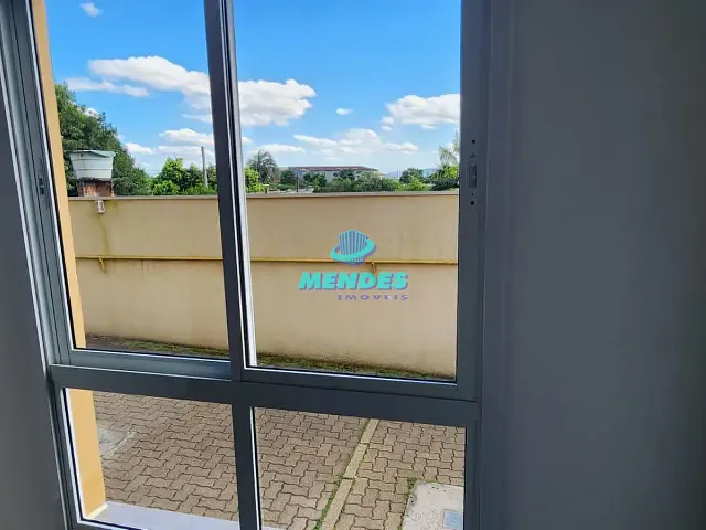 Apartamento com 77m² 2 quartos e 1 banheiro, à venda ou para alugar, no bairro Barnabé em Gravataí