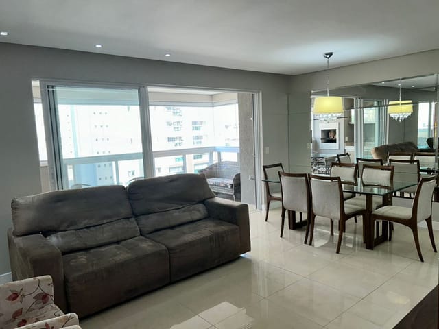 Foto do Apartamento - Apartamento com 3 dormitórios para alugar por R$ 4.700,00/mês - Edifício Torre Almeria - Londrina/PR | Imobiliária Natal LTDA